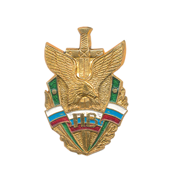 Значок мет. ПВ орел на мече с лентой РФ