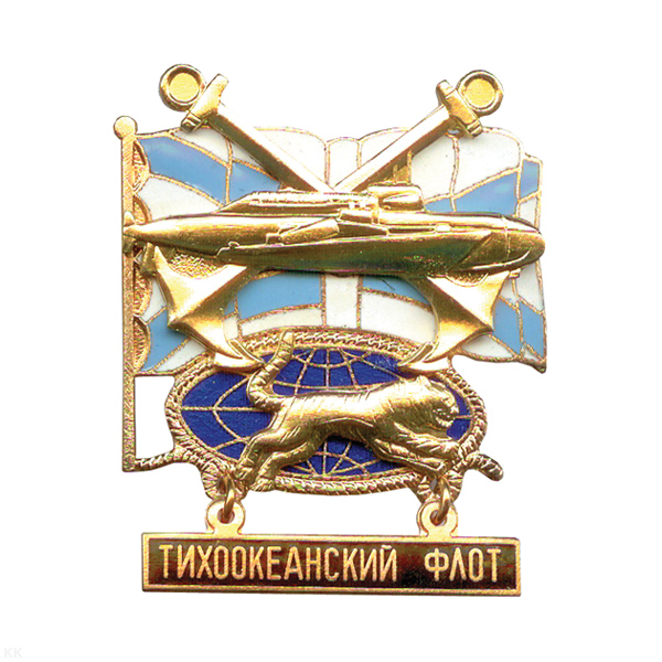 Значок мет. ТОФ (серия База МП по флотам (якоря накрест) гор. эм.