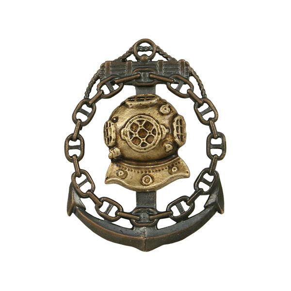 Значок мет. Водолаз на якоре, в цепи (анфас-2)