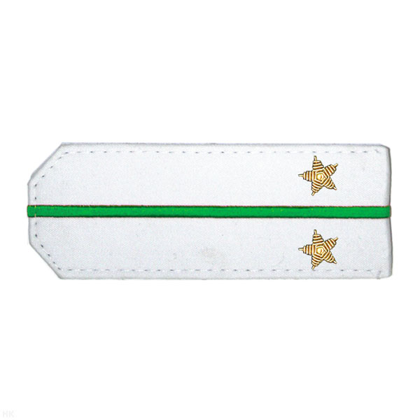 Погоны из рубаш. ткани белые с вышит. 1 зел. просв., вышит. канителью (лейтенант)