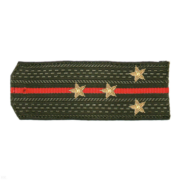 Погоны ОВ оливк. с 1 красн. просв., вышит. канителью (капитан)