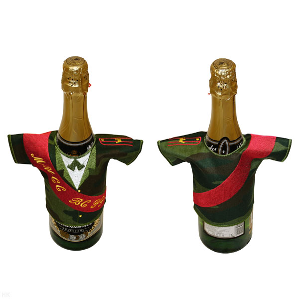 Рубашечка на бутылку сувенирная вышитая Мисс ВС РФ (кмф)