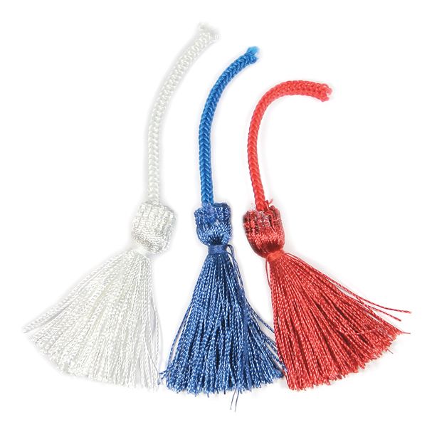 Кисти декоративные (белая, синяя, красная)