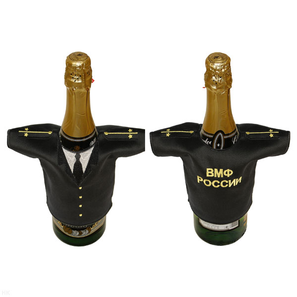 Рубашечка на бутылку сувенирная вышитая ВМФ России (черная с погонами лейтенанта)