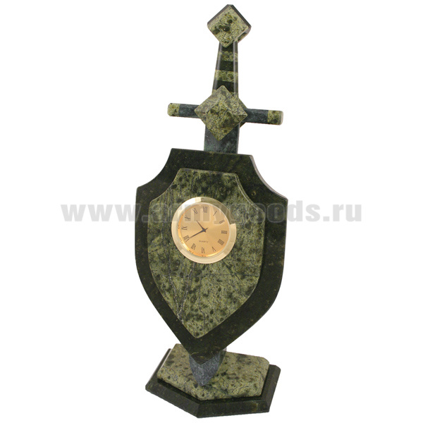 Часы сувенирные настольные (камень змеевик зеленый) Щит и меч