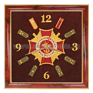 Часы подарочные вышитые на бархате в багетной рамке 35х35 см (ВВ; крест ВВ)
