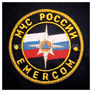 Футболка с вышивкой на груди МЧС России Emercom, черн.