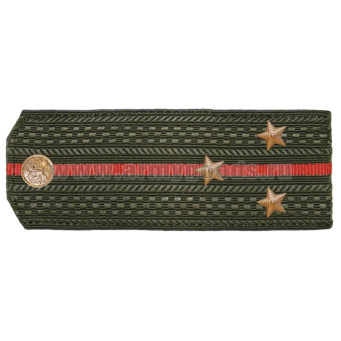 Погоны оливк. 1 красный просвет, укомпл. мет. фурнитурой (ст. лейтенант) пластик